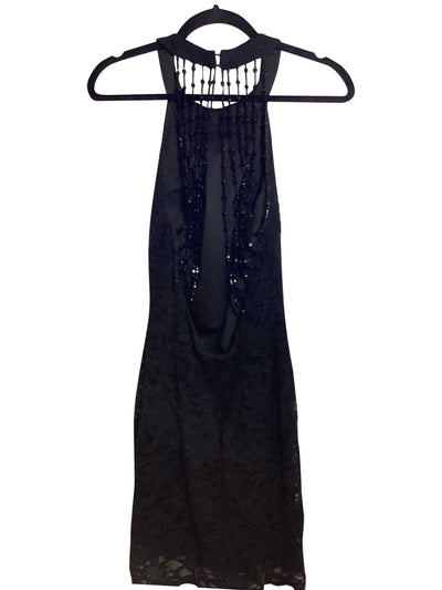 CHATEAU Regular fit Maxi Dress in Black - 8   Koop