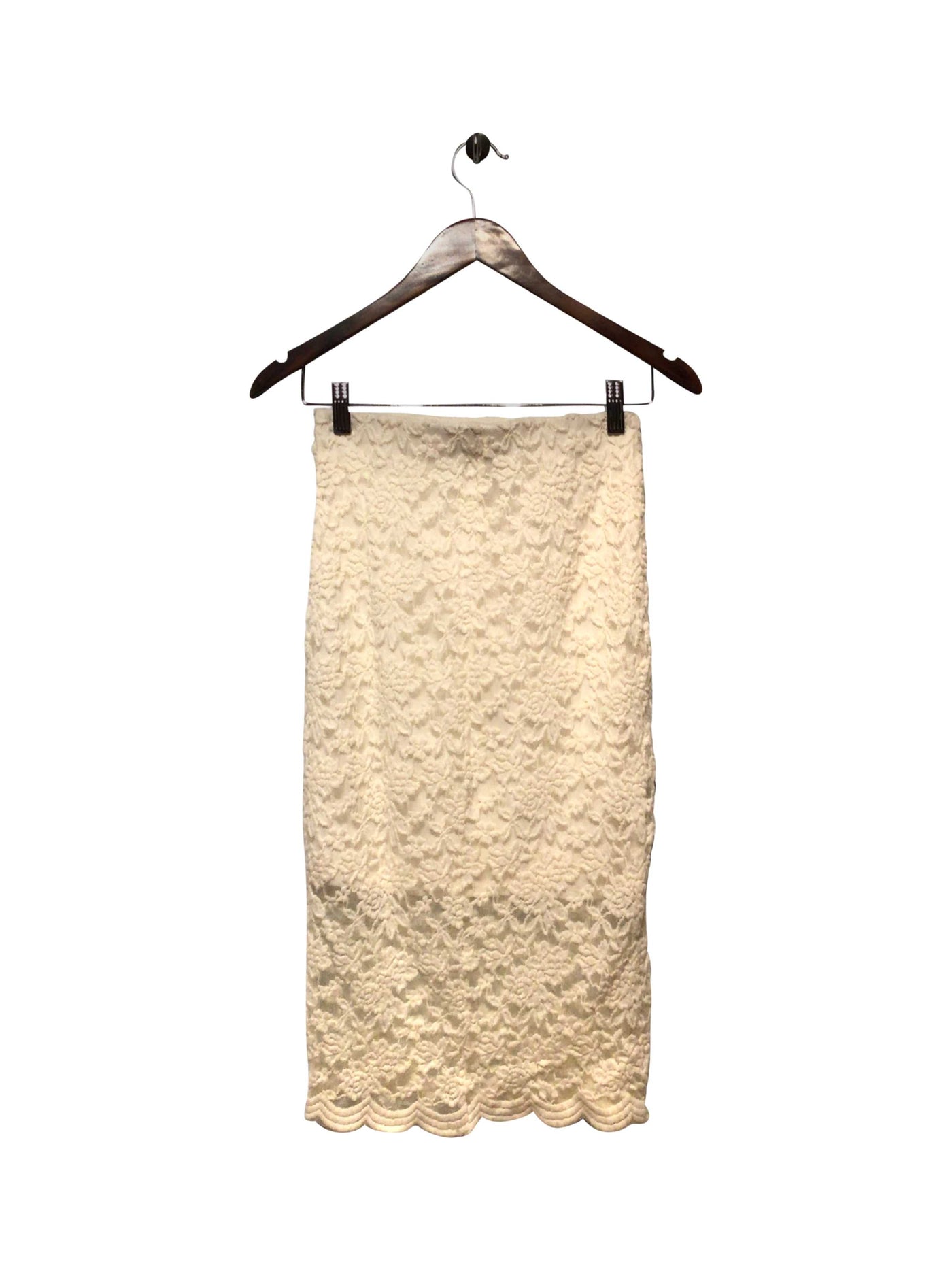 FOREVER 21 Fitted Skirt in White  -  S  7.99 Koop