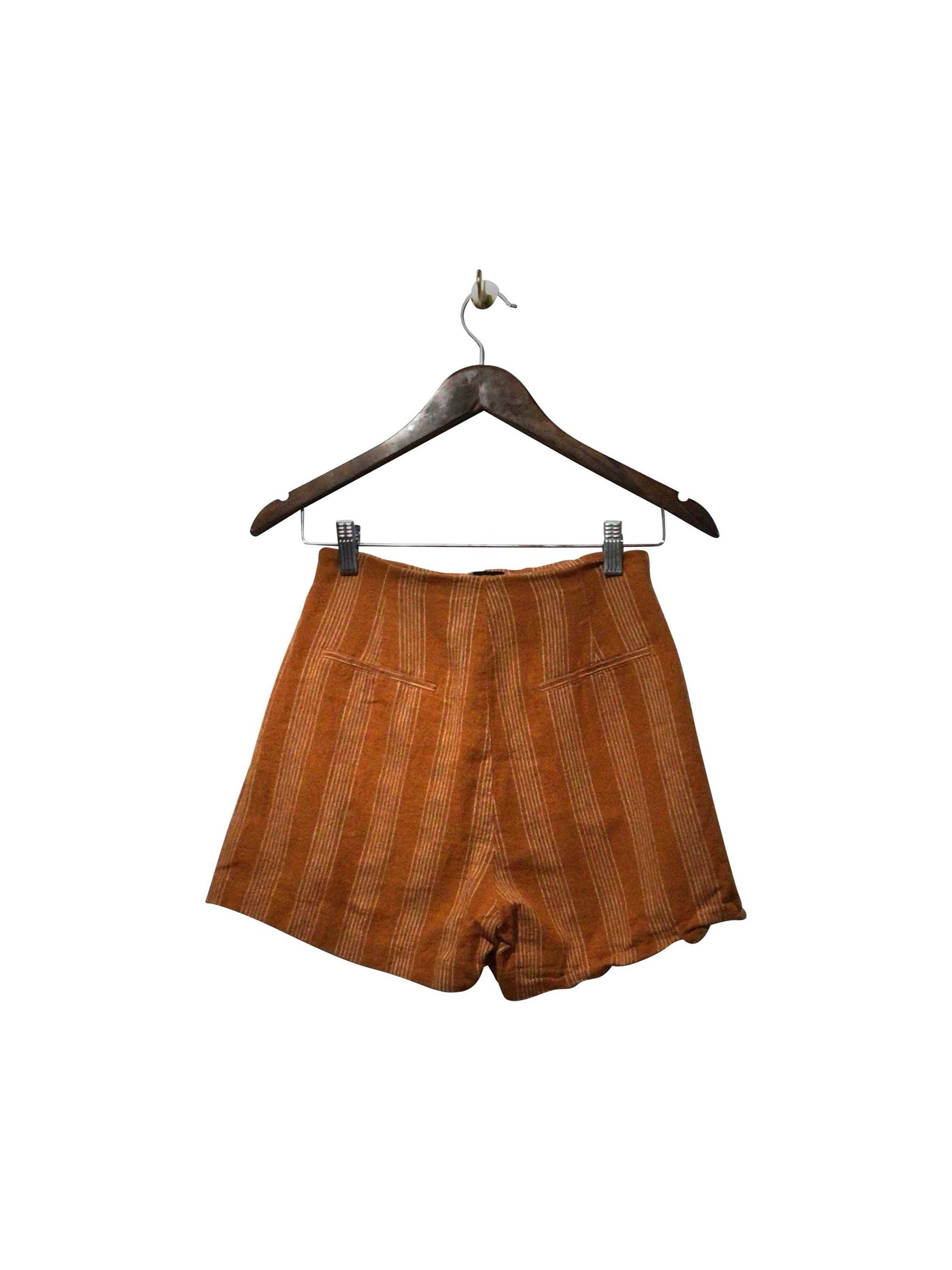FRANK & OAK Regular fit Pant Shorts in Orange  -  0  24.30 Koop
