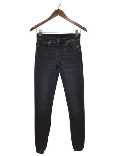 H&M Regular fit Straight-legged Jean in Black  -  4  12.99 Koop