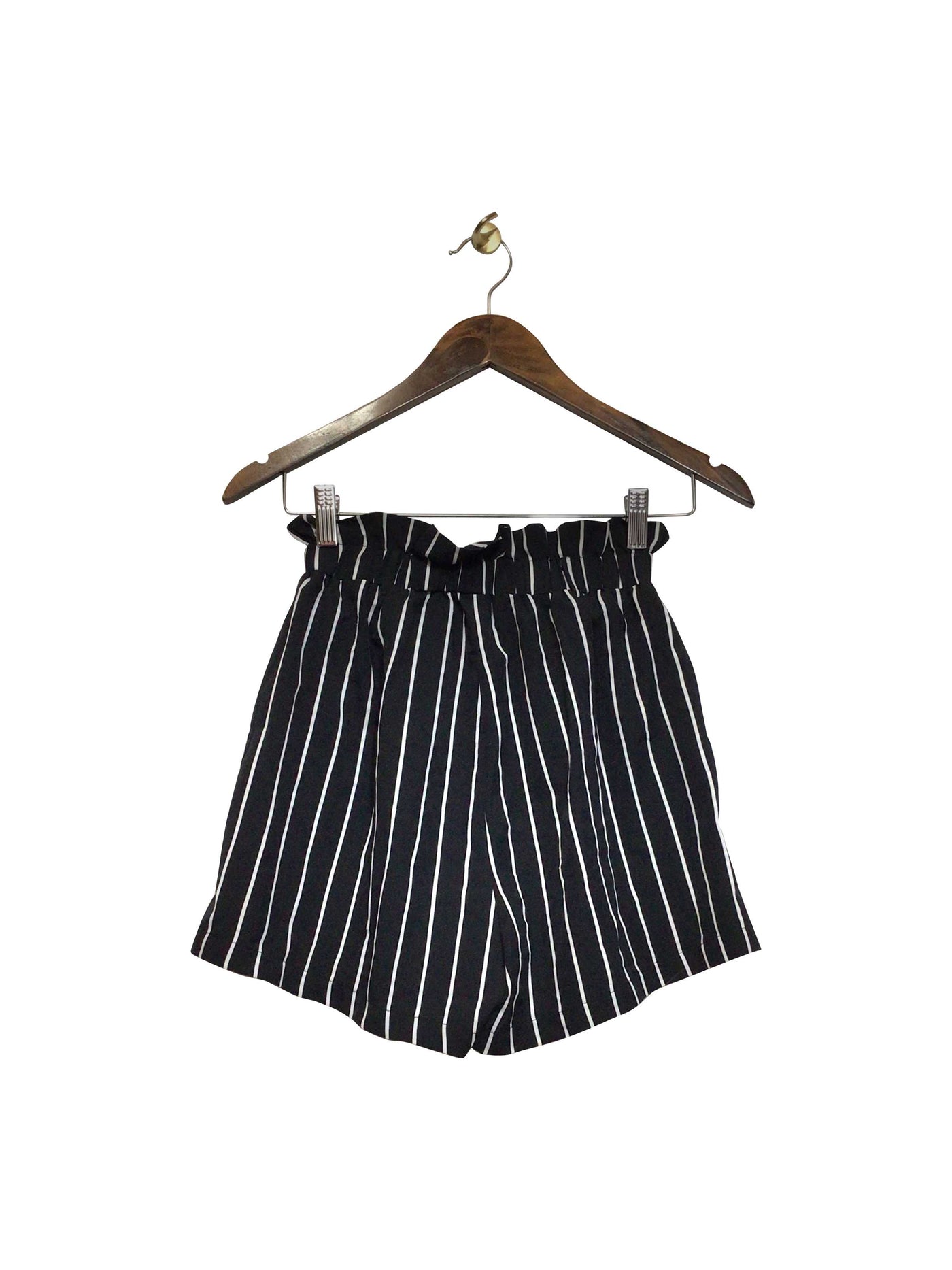 SHEIN Regular fit Pant Shorts in Black  -  4  5.99 Koop