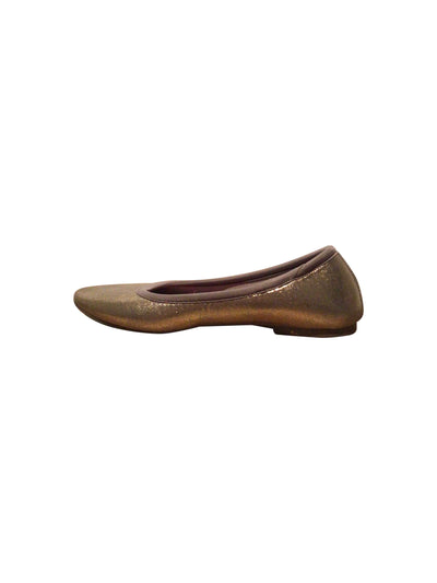 SKECHERS Flats Shoes in Beige   -  7  21.99 Koop