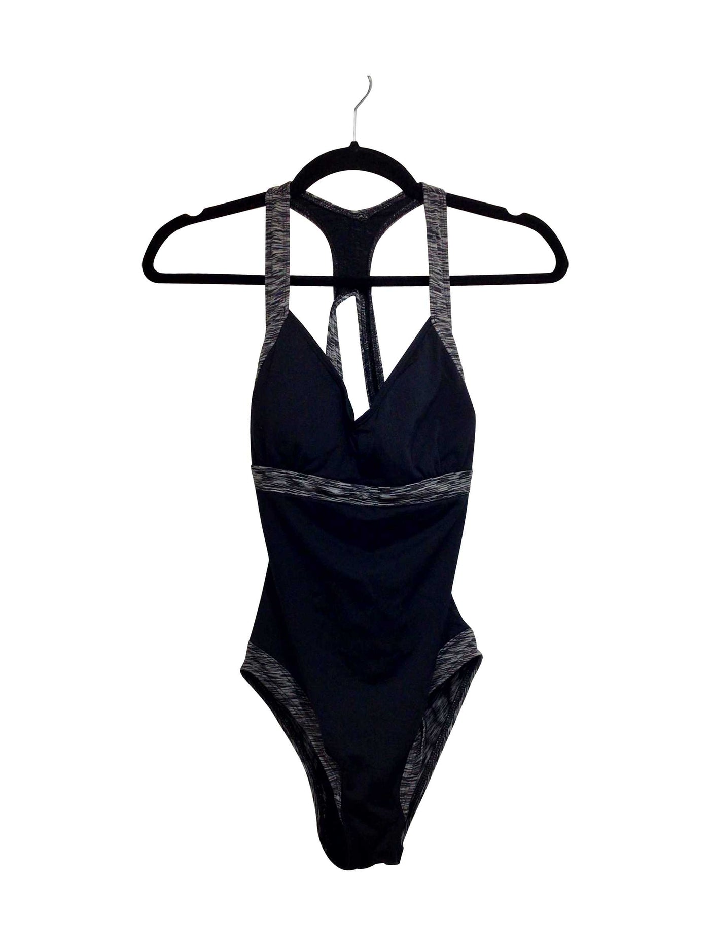TYR Regular fit One piece Swimsuit in Black  -  S  31.90 Koop