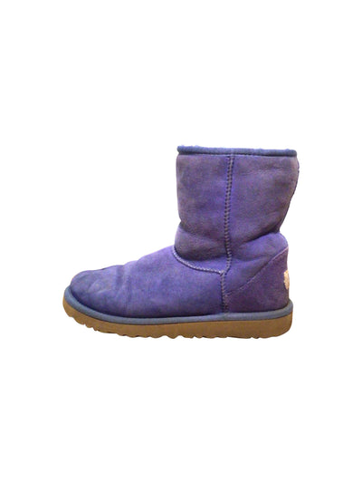 UGG Boots in Blue  -  4  35.75 Koop